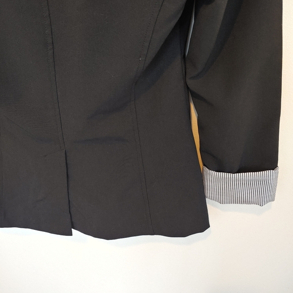 Black One Button Blazer (S) - Picture 6 of 6
